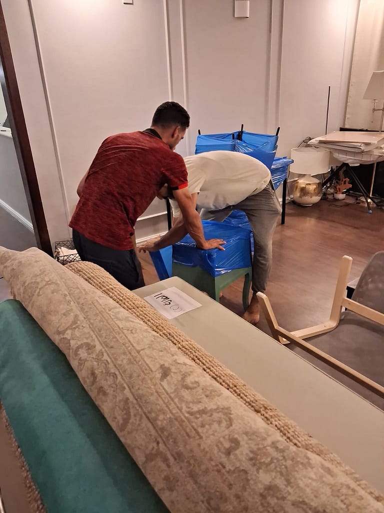 نقل الأثاث بالمدينة المنورة - أنوار الشرق